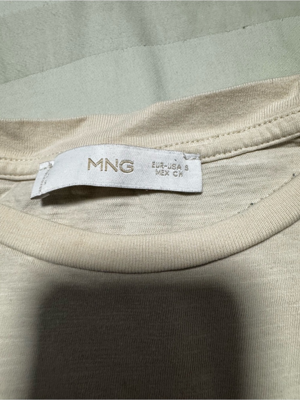 Mango Tank - Picture 2 of 2